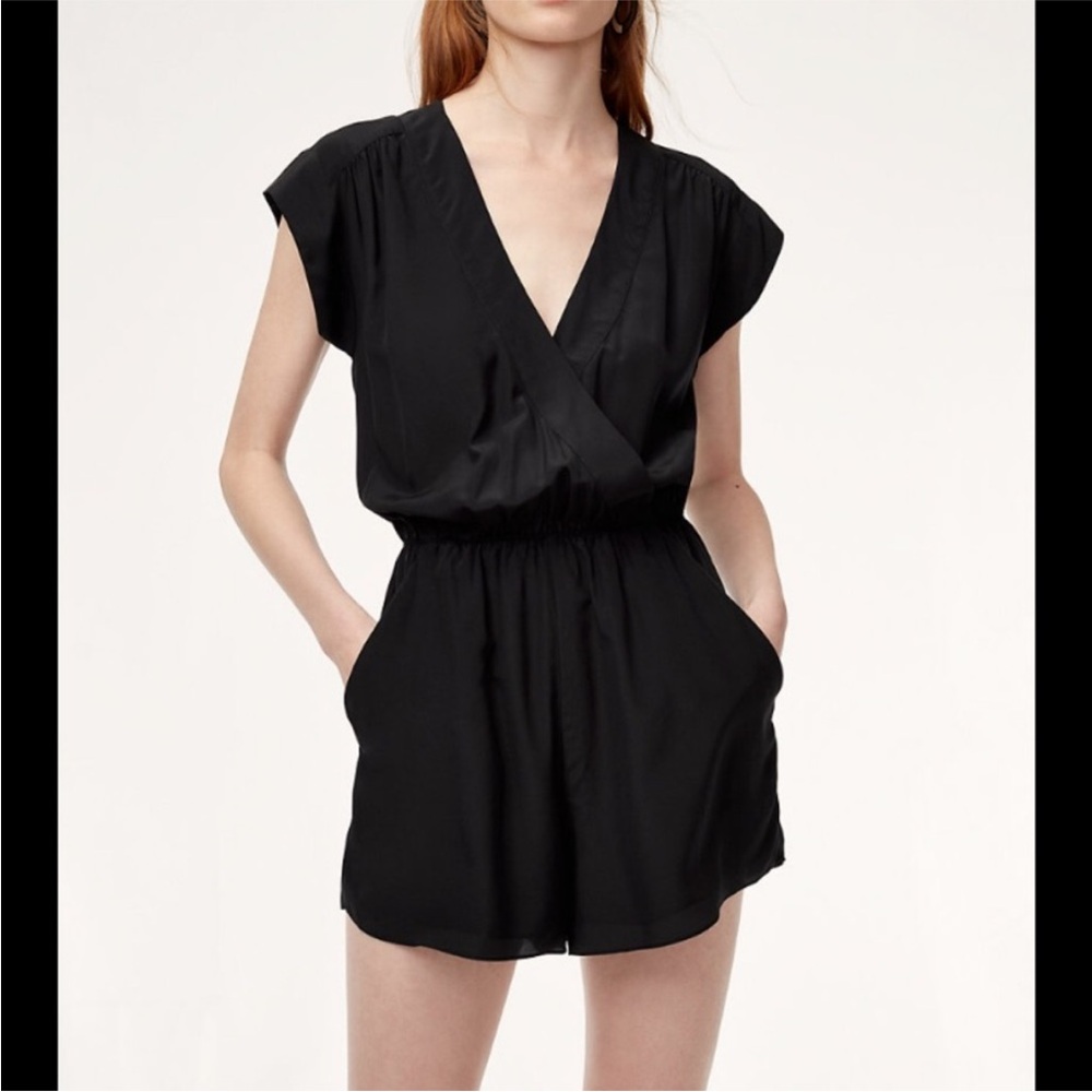 Aritzia Babaton Corbett Women XS 100% Silk Jumper
